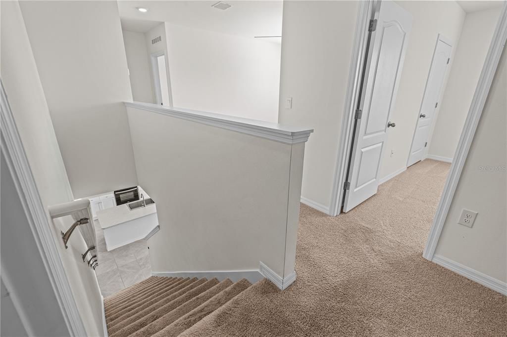 For Sale: $440,000 (5 beds, 3 baths, 2674 Square Feet)