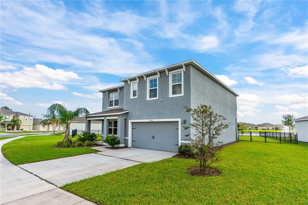 For Sale: $440,000 (5 beds, 3 baths, 2674 Square Feet)