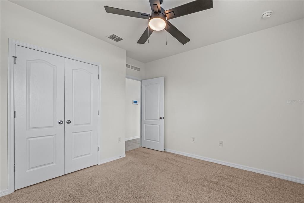 For Sale: $440,000 (5 beds, 3 baths, 2674 Square Feet)