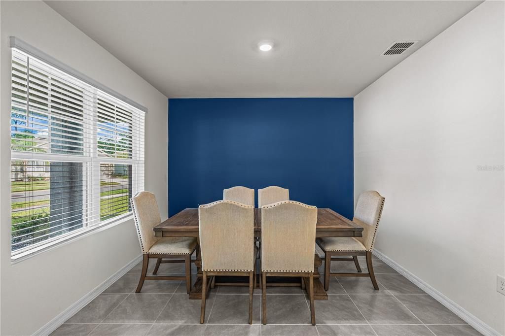 For Sale: $440,000 (5 beds, 3 baths, 2674 Square Feet)