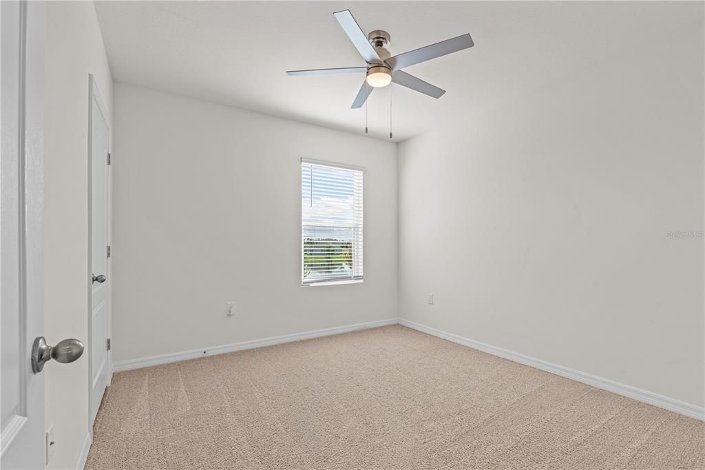 For Sale: $440,000 (5 beds, 3 baths, 2674 Square Feet)