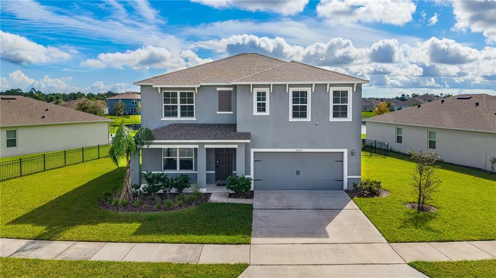 For Sale: $440,000 (5 beds, 3 baths, 2674 Square Feet)