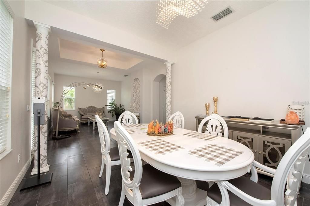 For Sale: $559,900 (4 beds, 3 baths, 2311 Square Feet)