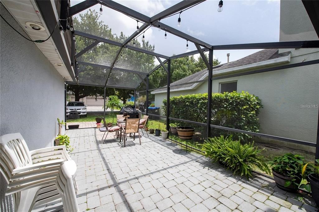For Sale: $559,900 (4 beds, 3 baths, 2311 Square Feet)