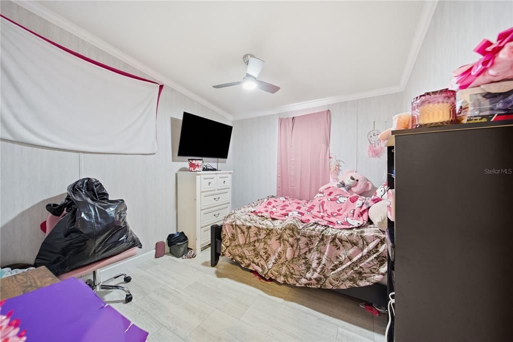En Venta: $385,000 (4 camas, 2 baños, 1350 Pies cuadrados)