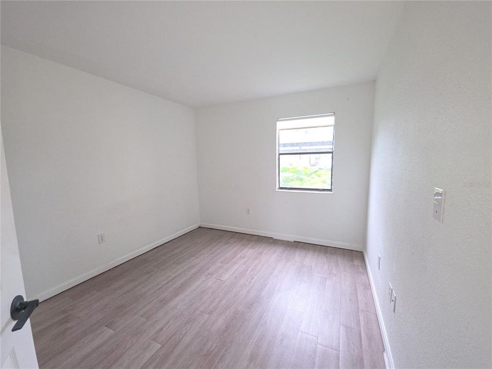 На продажу: $160,000 (3 спален, 2 ванн, 1155 Квадратных фут)