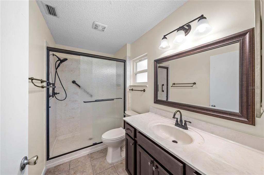 For Sale: $165,900 (2 beds, 2 baths, 1541 Square Feet)