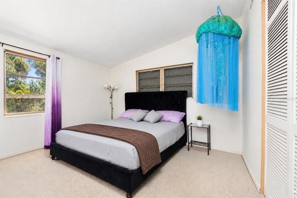 For Sale: $179,900 (3 beds, 1 baths, 1253 Square Feet)