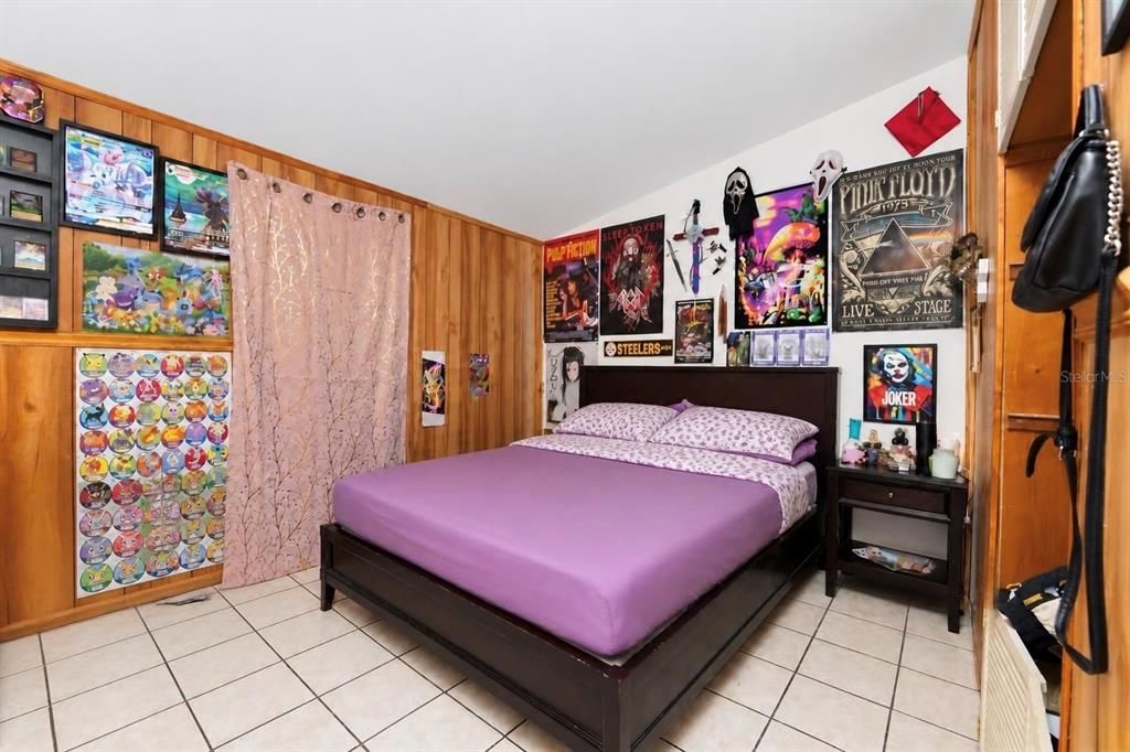 For Sale: $179,900 (3 beds, 1 baths, 1253 Square Feet)