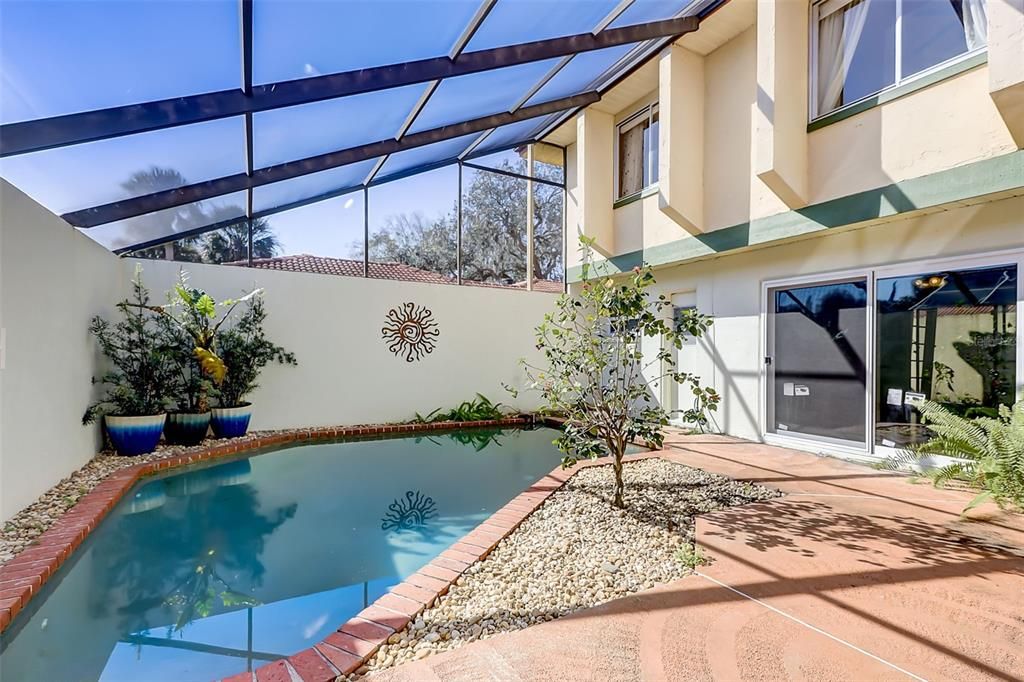 En Venta: $284,999 (3 camas, 2 baños, 1872 Pies cuadrados)