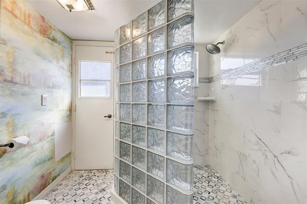 En Venta: $284,999 (3 camas, 2 baños, 1872 Pies cuadrados)