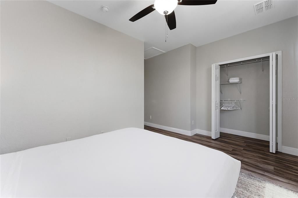 For Sale: $499,000 (3 beds, 3 baths, 1746 Square Feet)