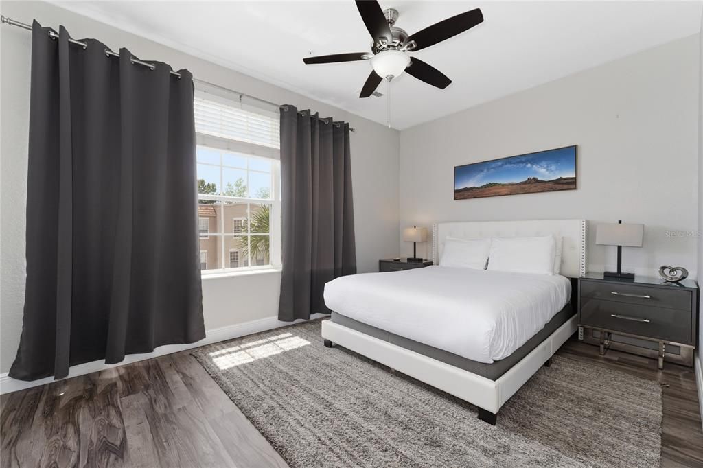For Sale: $499,000 (3 beds, 3 baths, 1746 Square Feet)