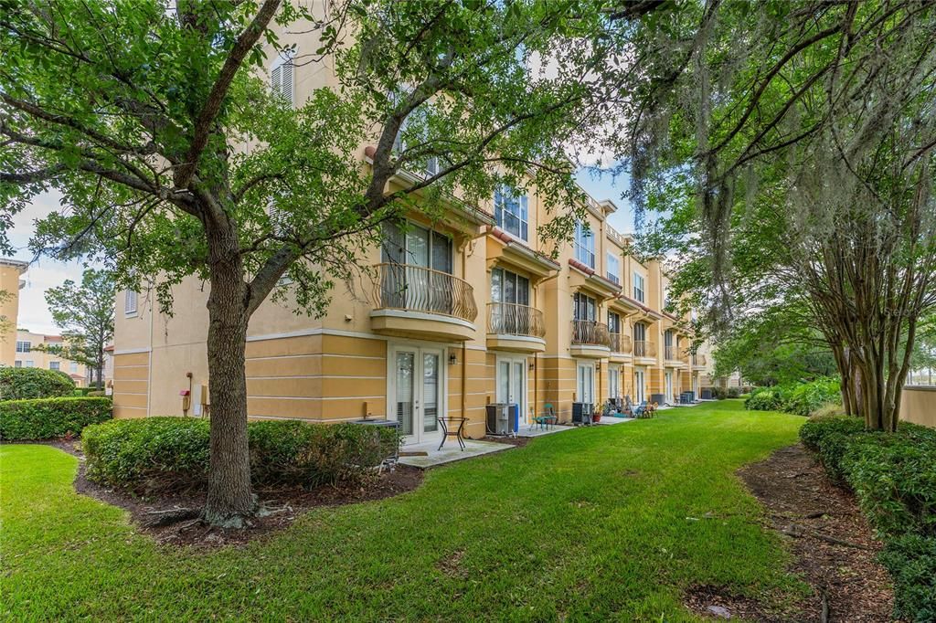 For Sale: $499,000 (3 beds, 3 baths, 1746 Square Feet)