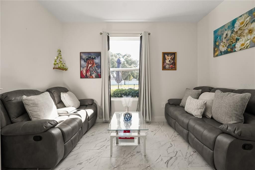For Sale: $573,000 (4 beds, 2 baths, 2214 Square Feet)