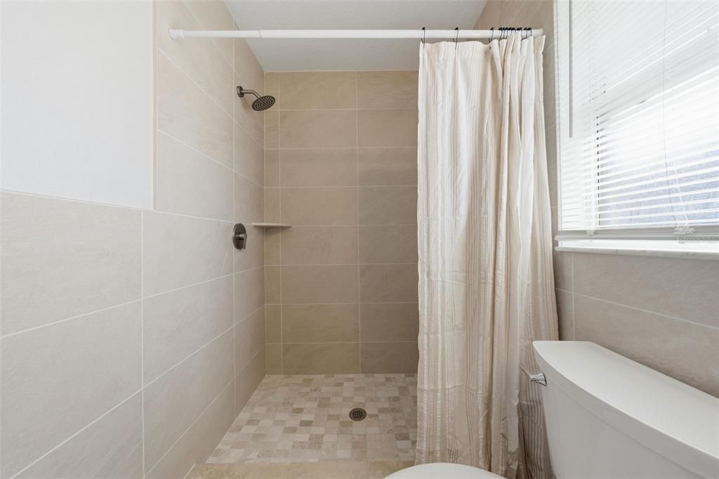 На продажу: $288,000 (3 спален, 2 ванн, 1512 Квадратных фут)