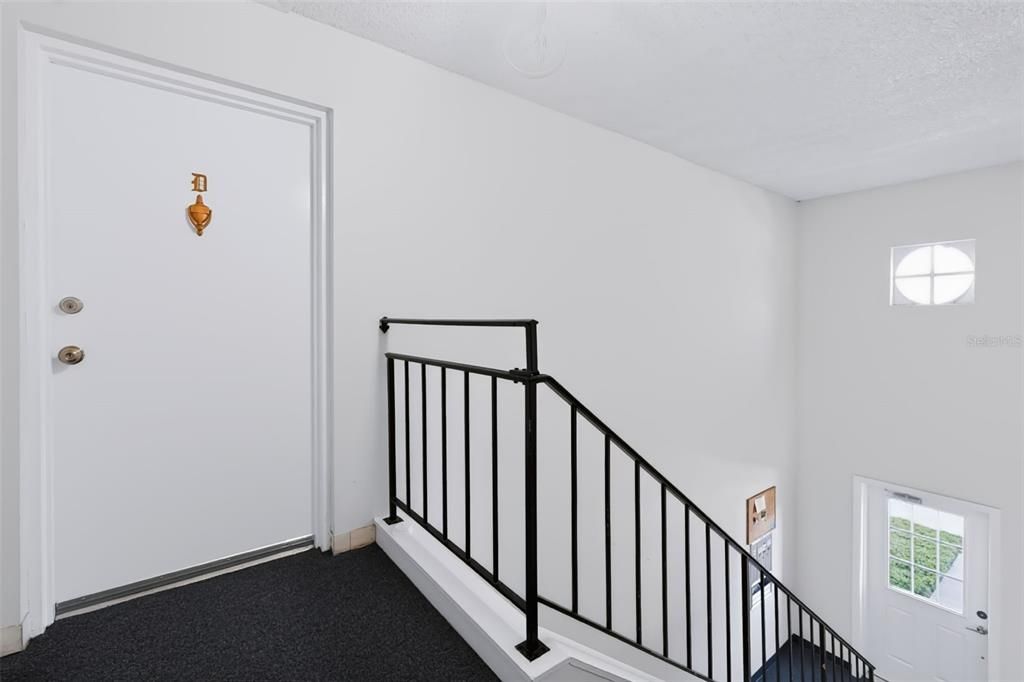 На продажу: $104,900 (2 спален, 2 ванн, 940 Квадратных фут)