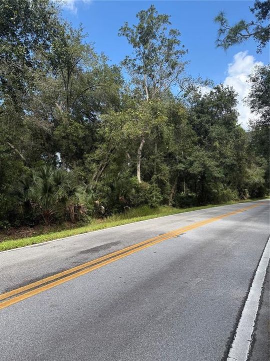 待售: $375,000 (12.11 acres)
