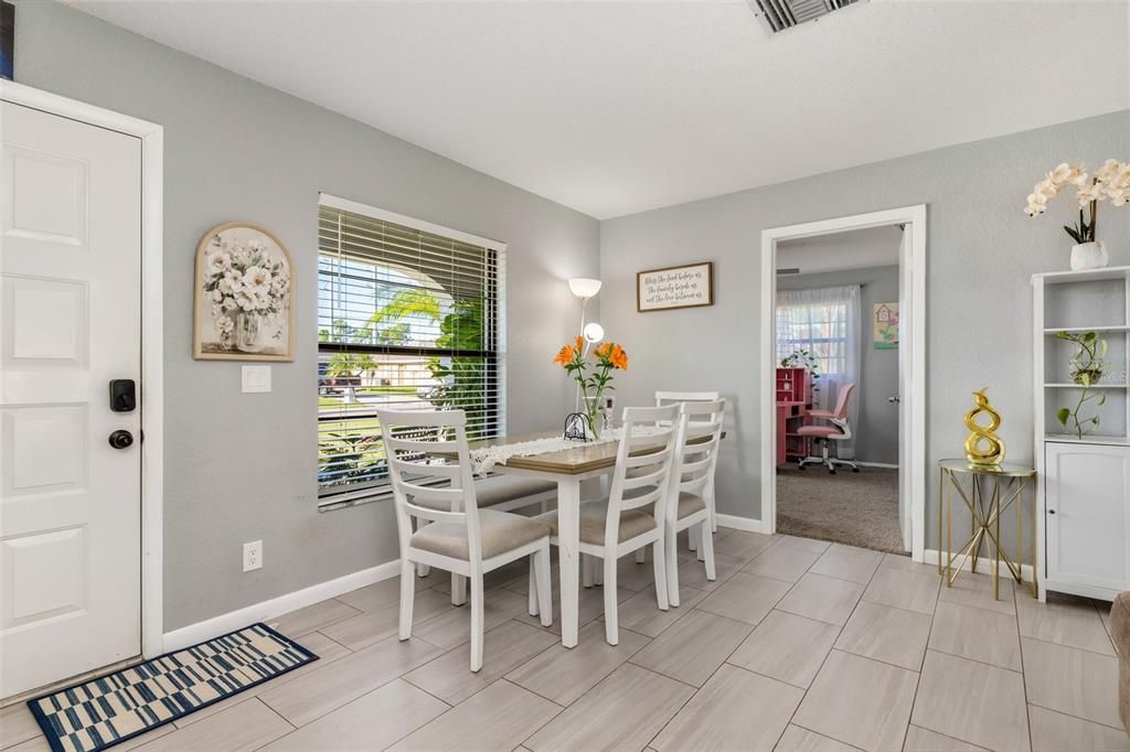 For Sale: $305,000 (4 beds, 2 baths, 1309 Square Feet)