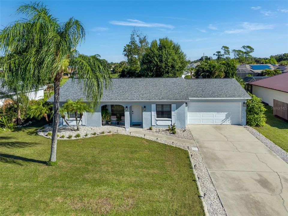 For Sale: $305,000 (4 beds, 2 baths, 1309 Square Feet)