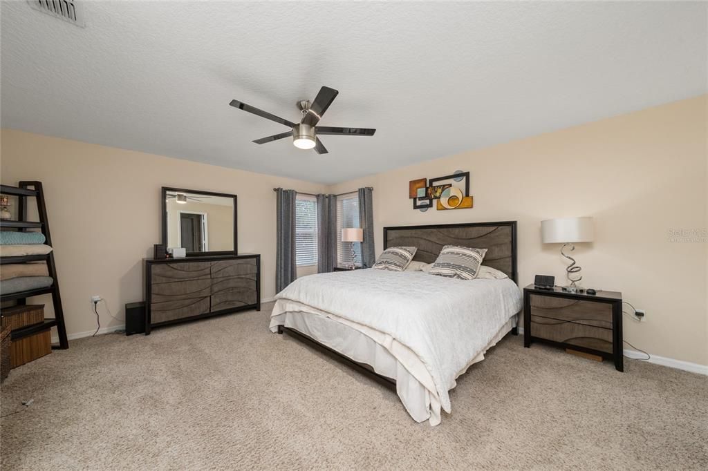 For Sale: $585,000 (4 beds, 2 baths, 2130 Square Feet)