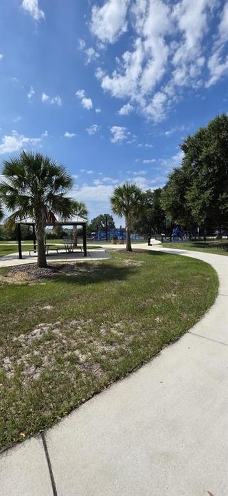 For Sale: $585,000 (4 beds, 2 baths, 2130 Square Feet)