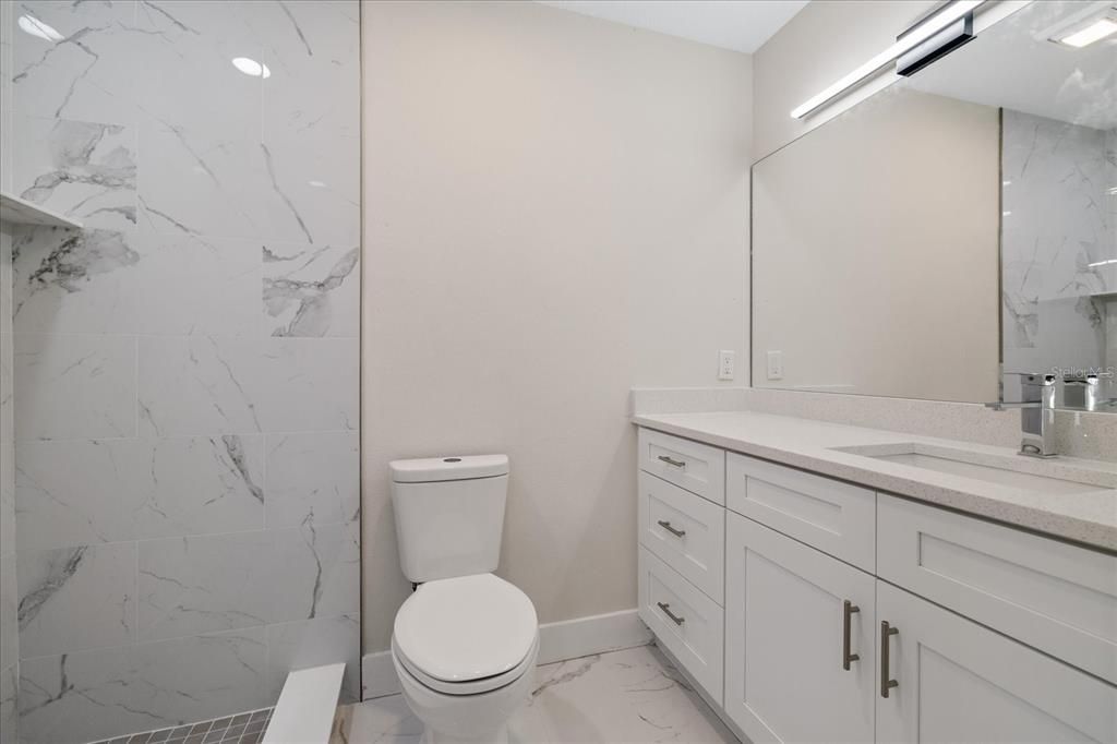 На продажу: $349,999 (3 спален, 2 ванн, 1186 Квадратных фут)