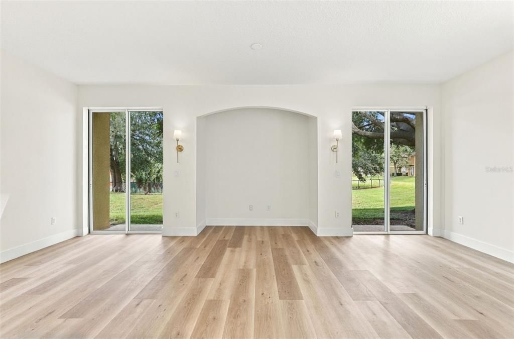 For Sale: $299,999 (3 beds, 2 baths, 1624 Square Feet)