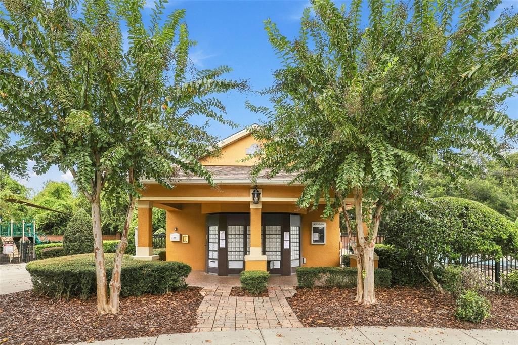 For Sale: $299,999 (3 beds, 2 baths, 1624 Square Feet)