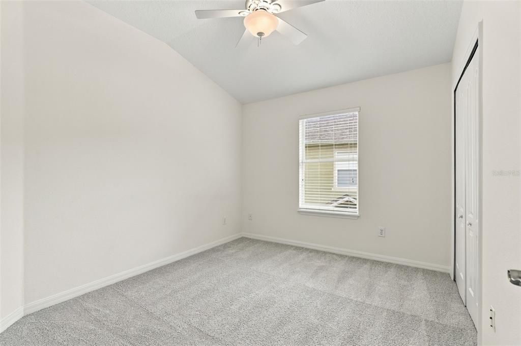 For Sale: $299,999 (3 beds, 2 baths, 1624 Square Feet)