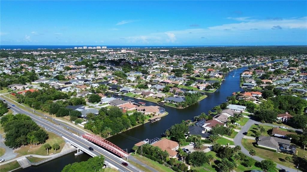 На продажу: $329,000 (0.35 acres)