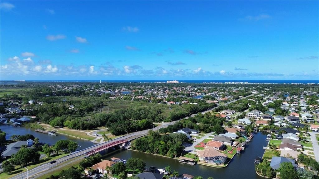 На продажу: $329,000 (0.35 acres)