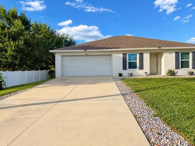 For Sale: $299,000 (3 beds, 2 baths, 1551 Square Feet)