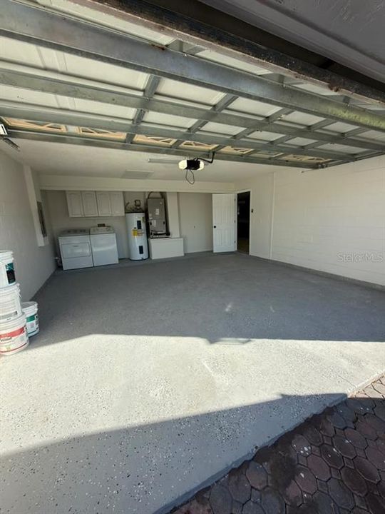 En Venta: $314,900 (4 camas, 2 baños, 1604 Pies cuadrados)