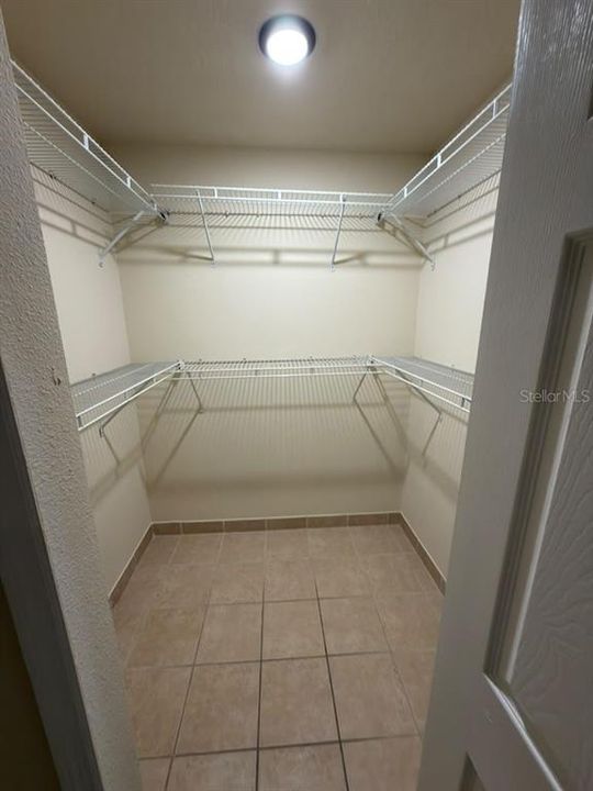 En Venta: $314,900 (4 camas, 2 baños, 1604 Pies cuadrados)