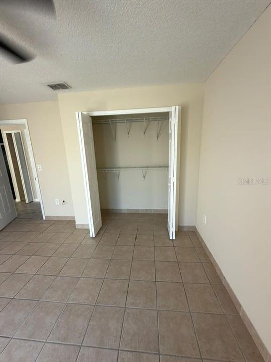 En Venta: $314,900 (4 camas, 2 baños, 1604 Pies cuadrados)