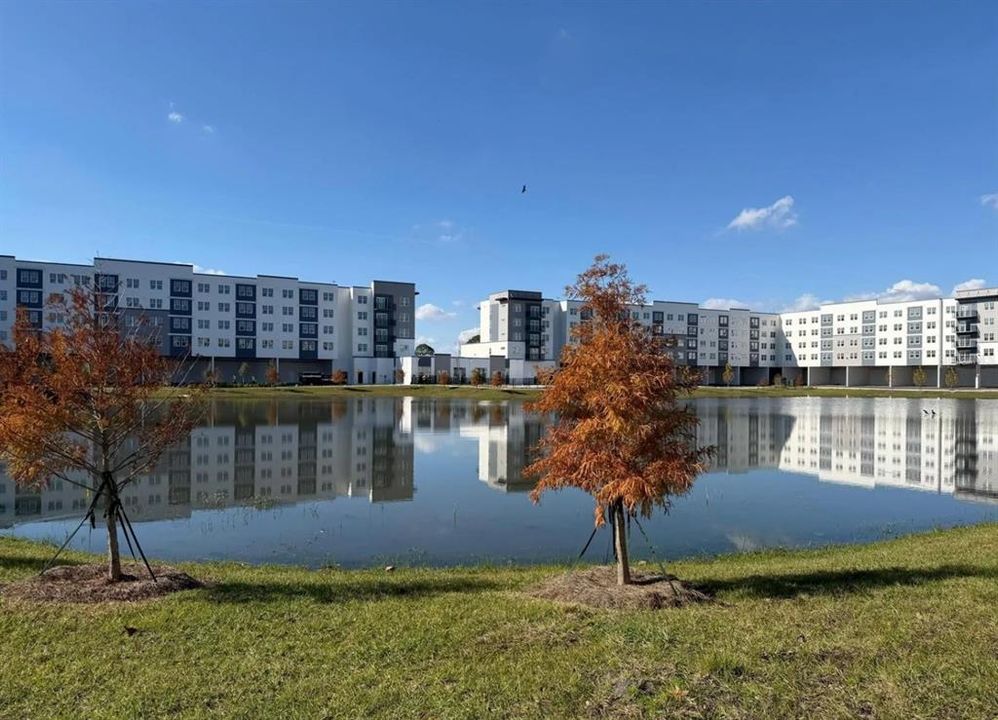 На продажу: $375,000 (2 спален, 2 ванн, 1023 Квадратных фут)
