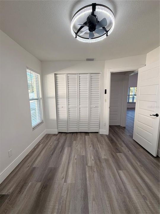 En Venta: $429,000 (3 camas, 2 baños, 1155 Pies cuadrados)