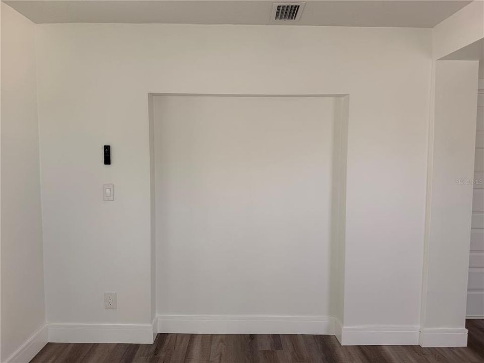 En Venta: $429,000 (3 camas, 2 baños, 1155 Pies cuadrados)