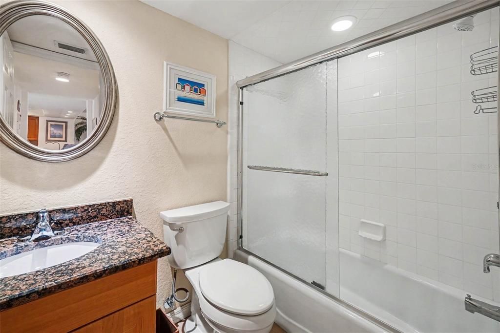 For Sale: $209,000 (2 beds, 2 baths, 1394 Square Feet)