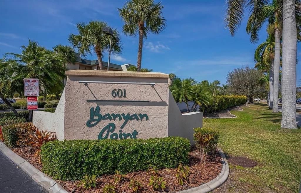 For Sale: $209,000 (2 beds, 2 baths, 1394 Square Feet)