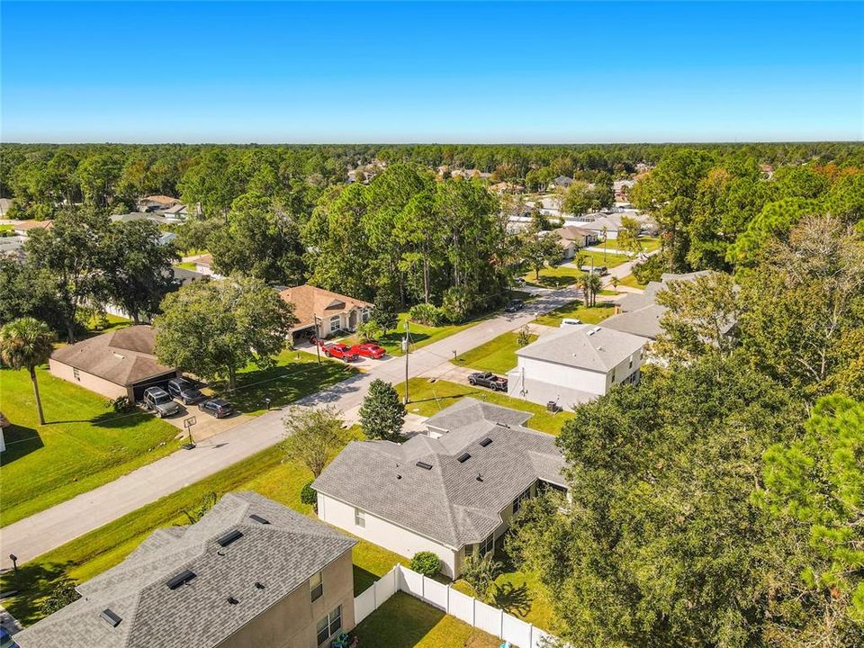 На продажу: $329,900 (4 спален, 2 ванн, 1806 Квадратных фут)