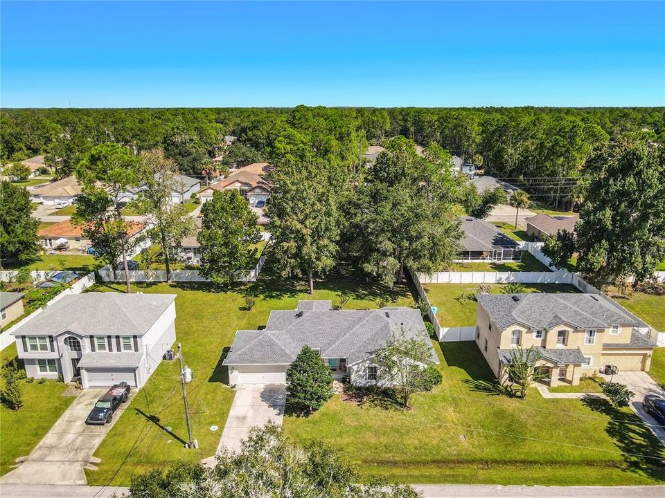 На продажу: $329,900 (4 спален, 2 ванн, 1806 Квадратных фут)