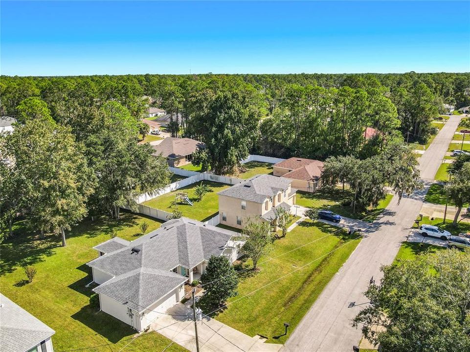 На продажу: $329,900 (4 спален, 2 ванн, 1806 Квадратных фут)