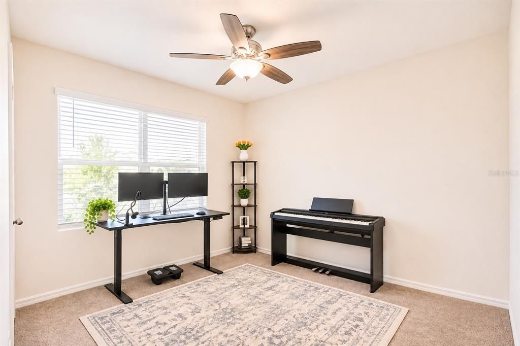 For Sale: $410,000 (4 beds, 2 baths, 1815 Square Feet)