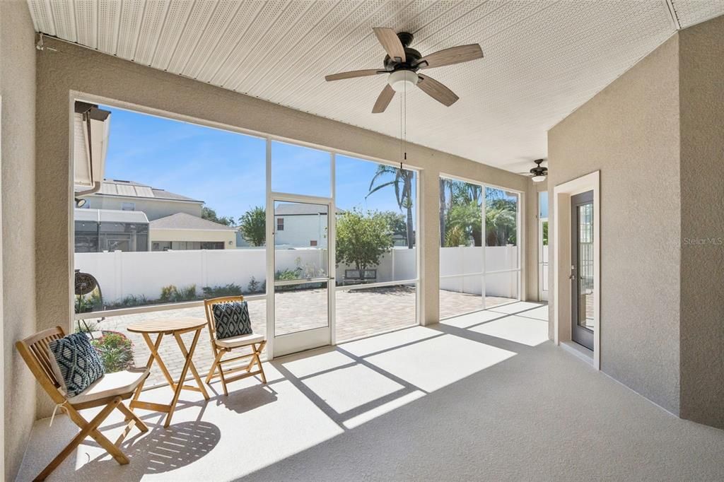 For Sale: $579,900 (3 beds, 2 baths, 2589 Square Feet)