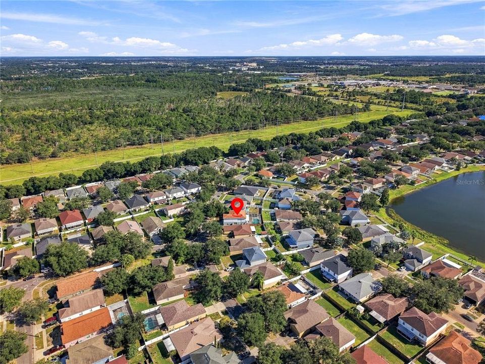 En Venta: $499,000 (4 camas, 2 baños, 2956 Pies cuadrados)
