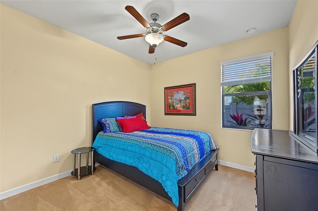 For Sale: $366,999 (3 beds, 2 baths, 1971 Square Feet)