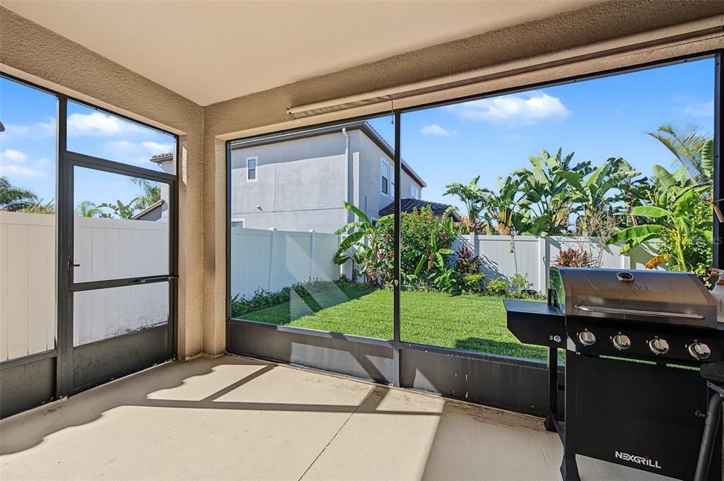 For Sale: $366,999 (3 beds, 2 baths, 1971 Square Feet)