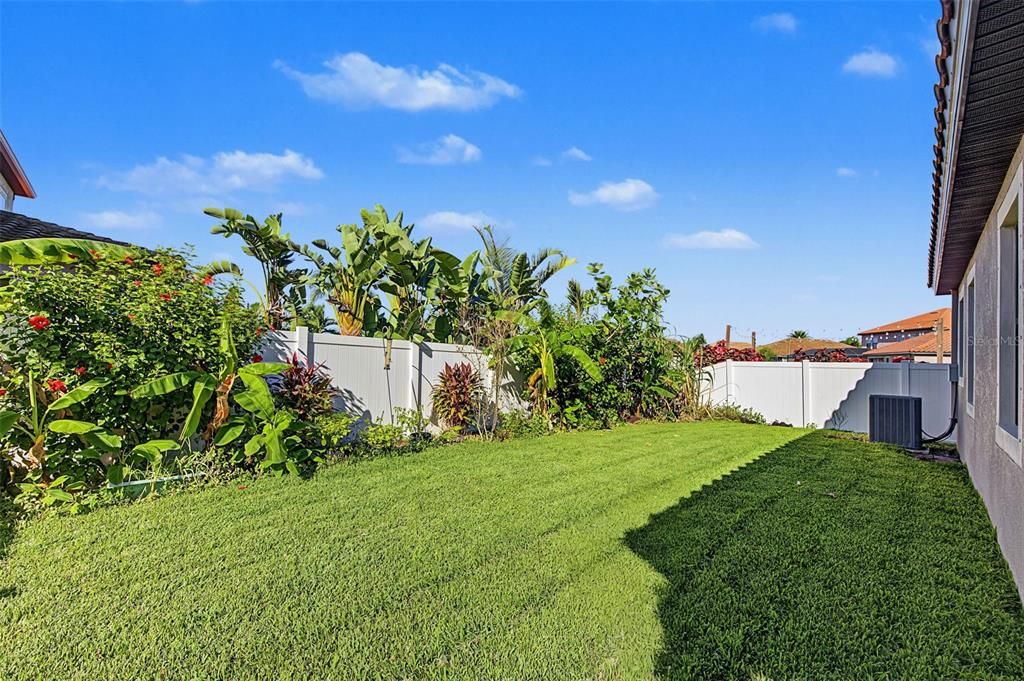 For Sale: $366,999 (3 beds, 2 baths, 1971 Square Feet)